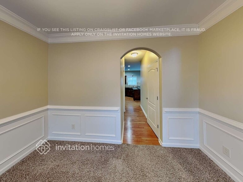 Building Photo - 3667 Vine Springs Ter