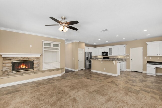 Building Photo - Paseo Del Sol, 5 br/3 ba House, 2-Story, 3 car gar, yard, corner lot, gardener, granite, hardwood...
