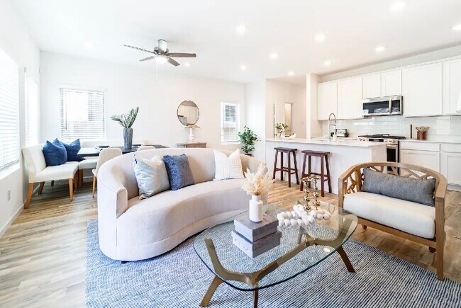 Building Photo - 9826 Clifden St