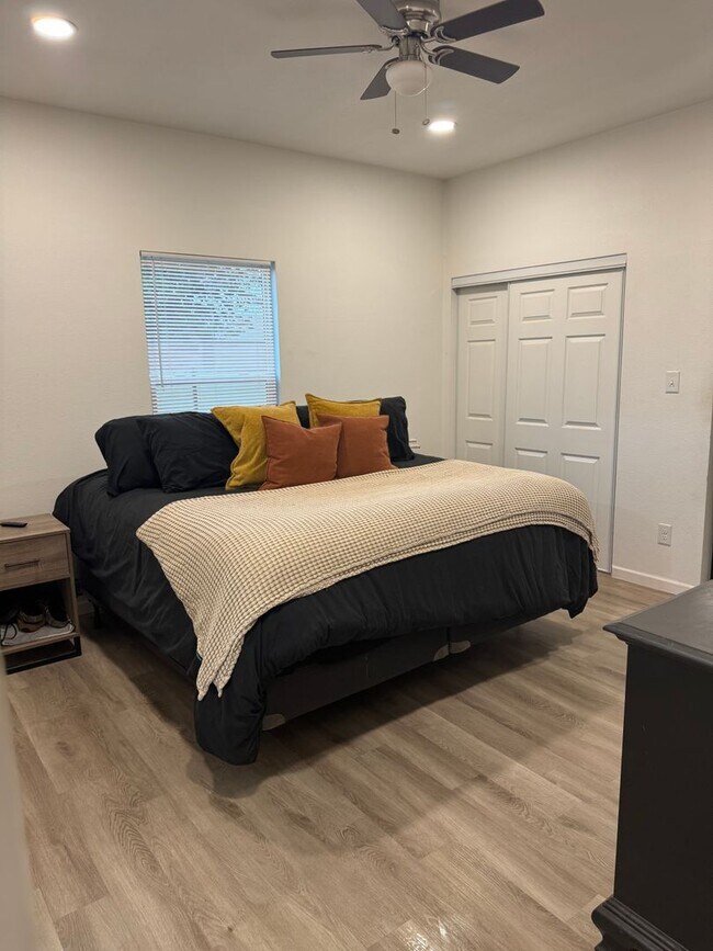 Building Photo - 211 S West - Merkel, TX