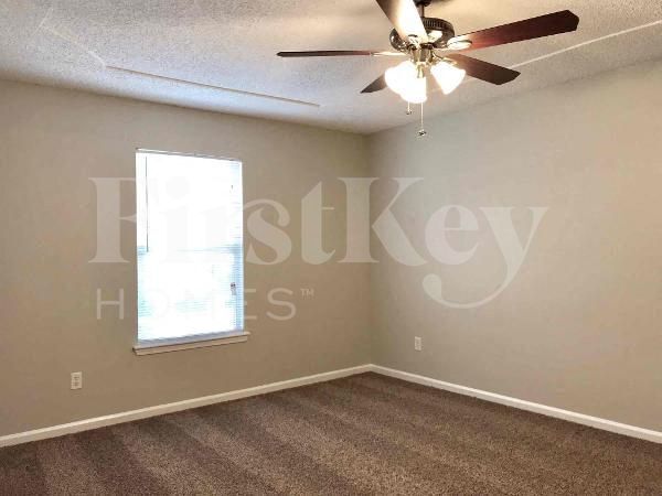 Building Photo - 3267 Chad Bourne Dr