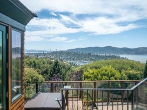 Building Photo - 4BR/2.5BA 3,274sqft! STUNNING GG VIEWS!!! Yard! Spa! 4 Car Parking! Pet! PROGRESSIVE