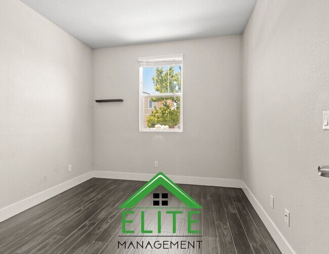 Building Photo - **Modern single-family residence in the hi...
