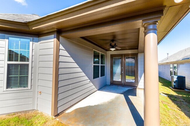 Building Photo - 7119 Birch Creek Trail