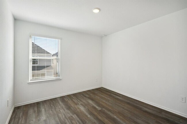 Building Photo - 3603 Beau Rivage Dr
