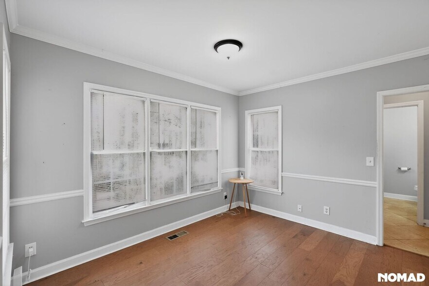 Building Photo - 4879 Farm Valley Dr NE