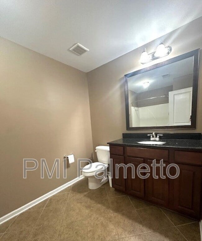 Building Photo - 348 Woodmill Cir
