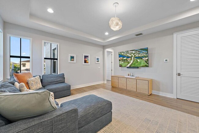 Building Photo - 13526 Artisan Cir