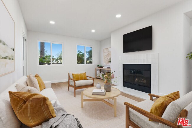 Building Photo - 5500 Torrance Blvd