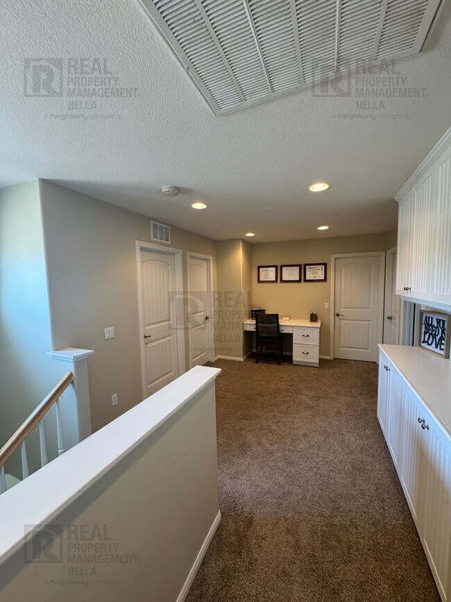 Building Photo - Resort-Style Living in Spencer’s Crossing ...