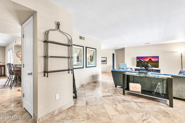 Building Photo - 8532 E San Bruno Dr
