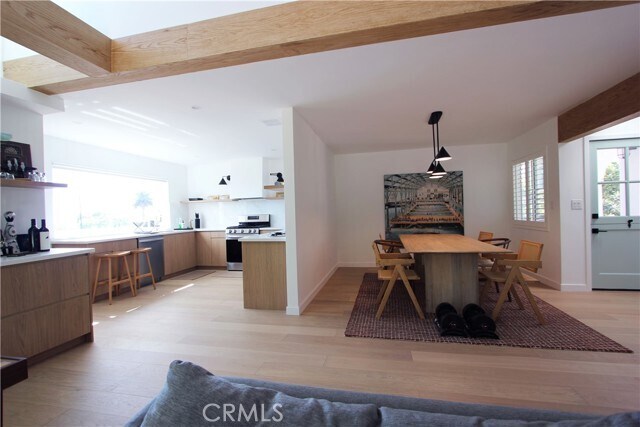 Building Photo - 1914 Pelican Ave