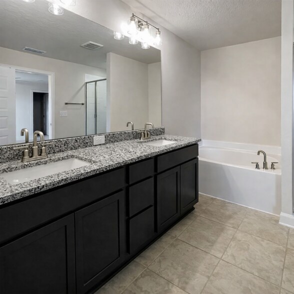 Building Photo - 3717 Sagefield Dr