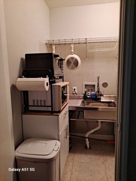 Building Photo - 6101 Chalk Hollow Dr