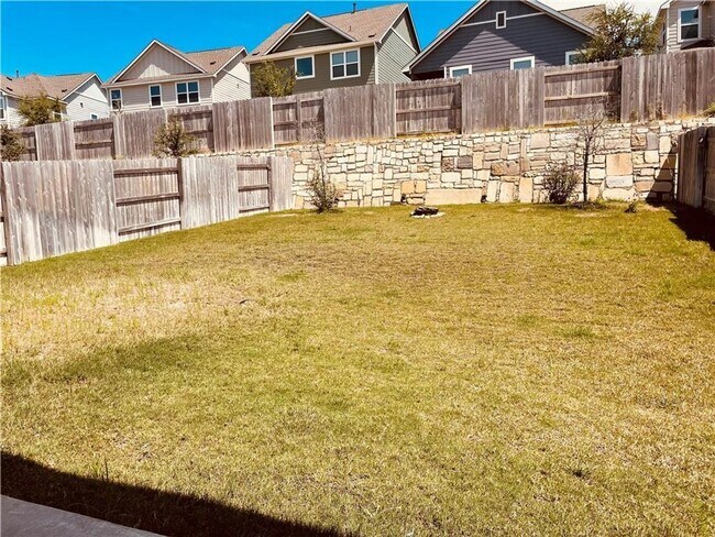 Building Photo - Orchard Ridge  4 / 3.5