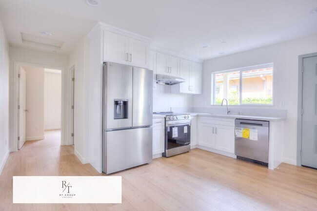 Building Photo - 2 Bed | 2 Bath | Alhambra School District