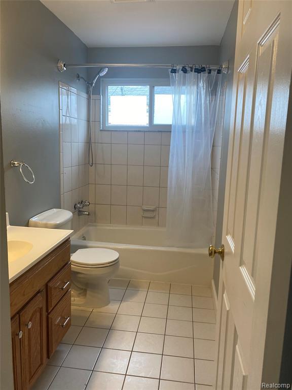 Building Photo - 19430 Williamson St