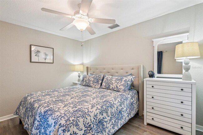 Building Photo - 5528 Palmer Cir