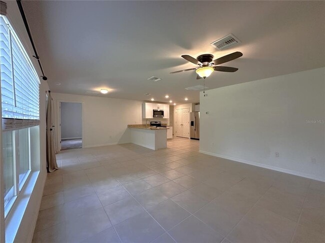 Building Photo - 24748 Rio Villa Lakes Cir