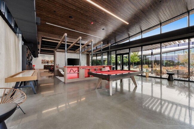 Building Photo - 8109 Mandela Bend