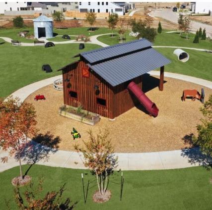 Building Photo - 724 4th St