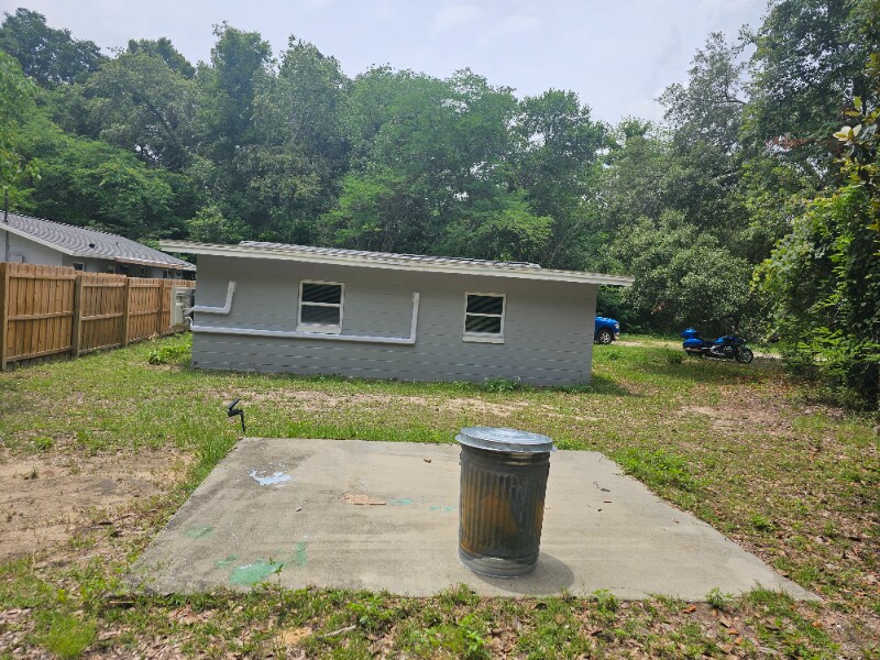 Building Photo - 19645 SW Lark Dr