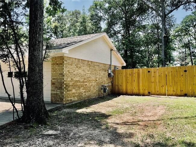 Building Photo - 31 Palmetto Pl