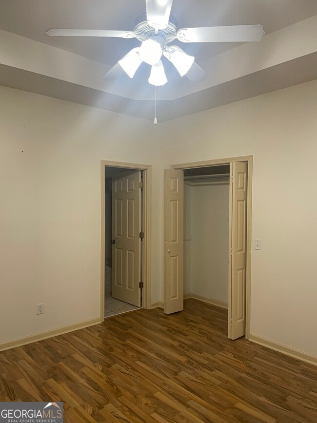 Building Photo - 1114 Southbend Dr