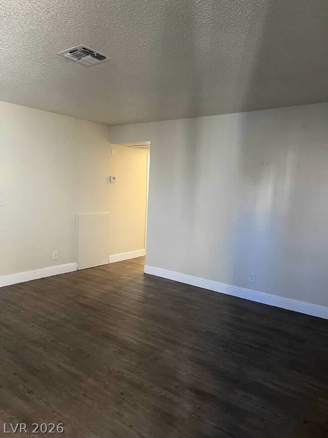 Building Photo - 4941 Newport Cove Dr