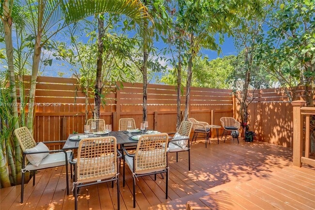 Building Photo - 60 NE 26th St