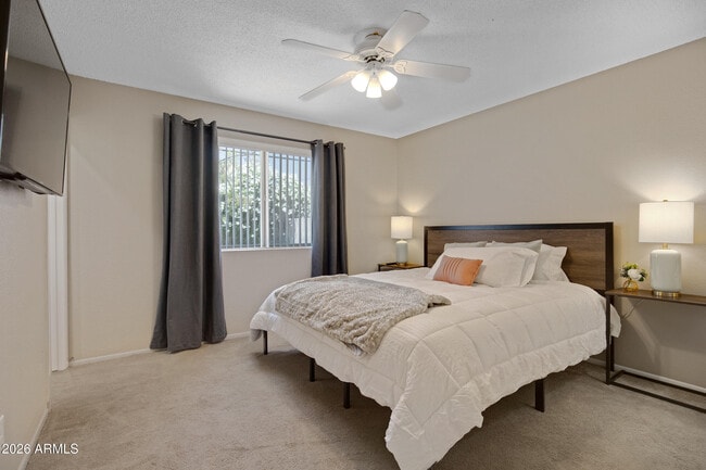 Building Photo - 1812 N McAllister Ave