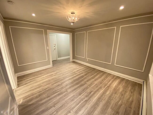 Building Photo - 144 Old Bergen Rd