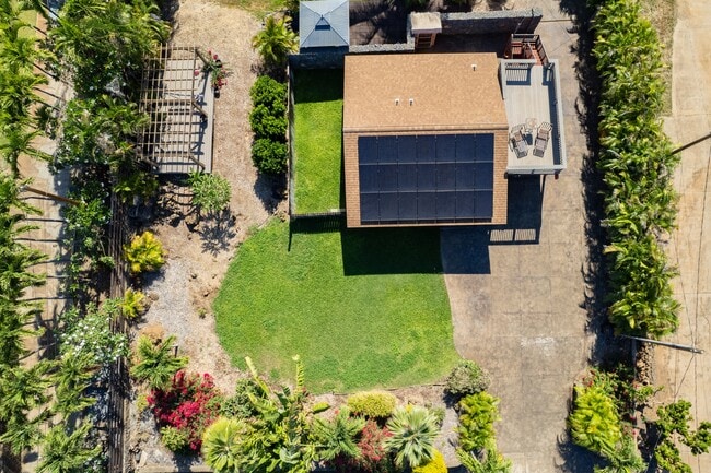 Building Photo - 495 Hoala Dr