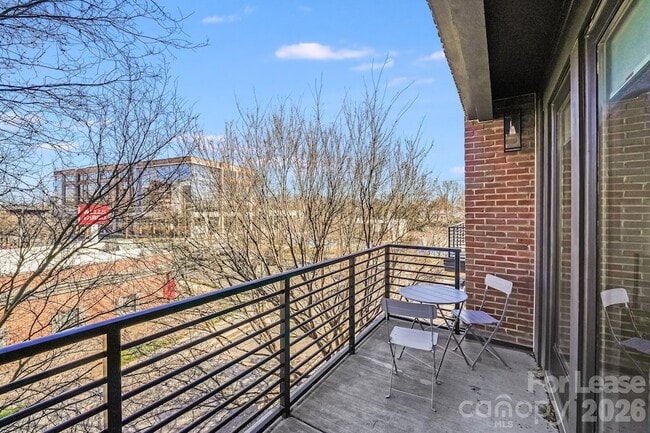 Building Photo - 3000 South Blvd