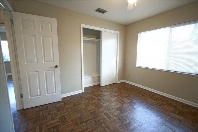 Building Photo - 10411 Butia Pl