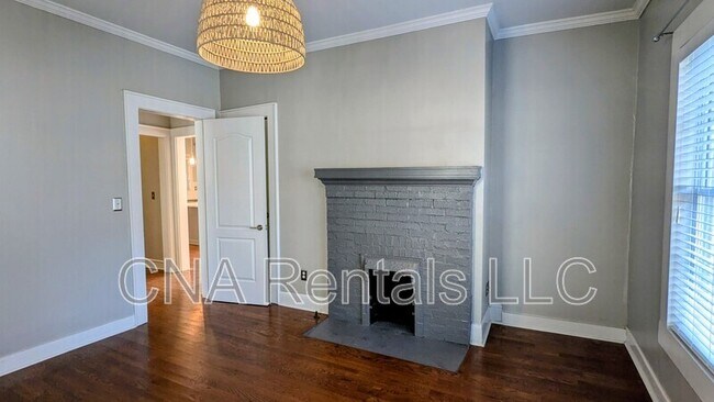 Building Photo - 1411 May Ave SE