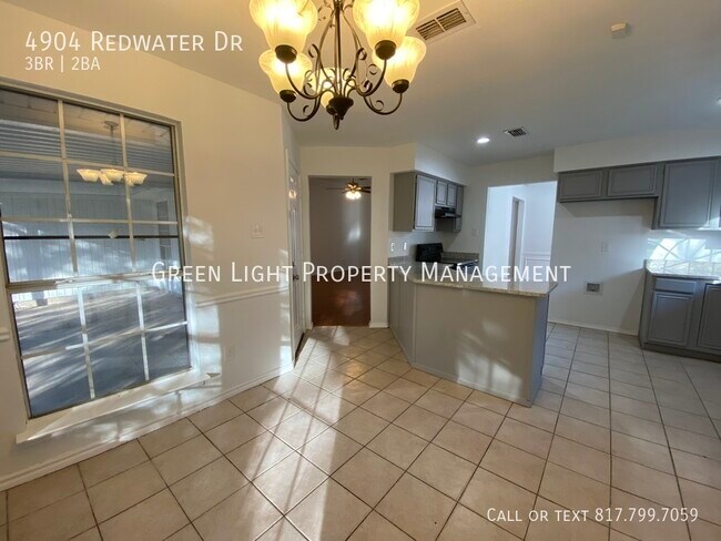 Building Photo - 4904 Redwater Dr