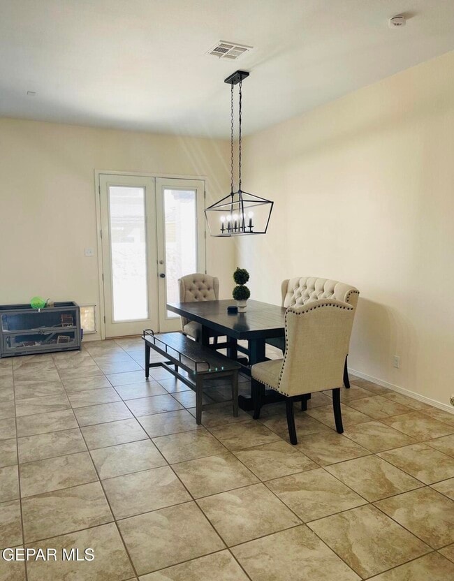 Building Photo - 12605 Azulejos St