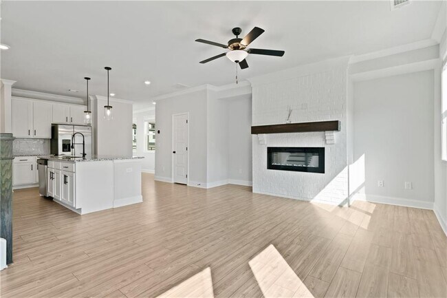 Building Photo - 4637 Cypress Landing Wy