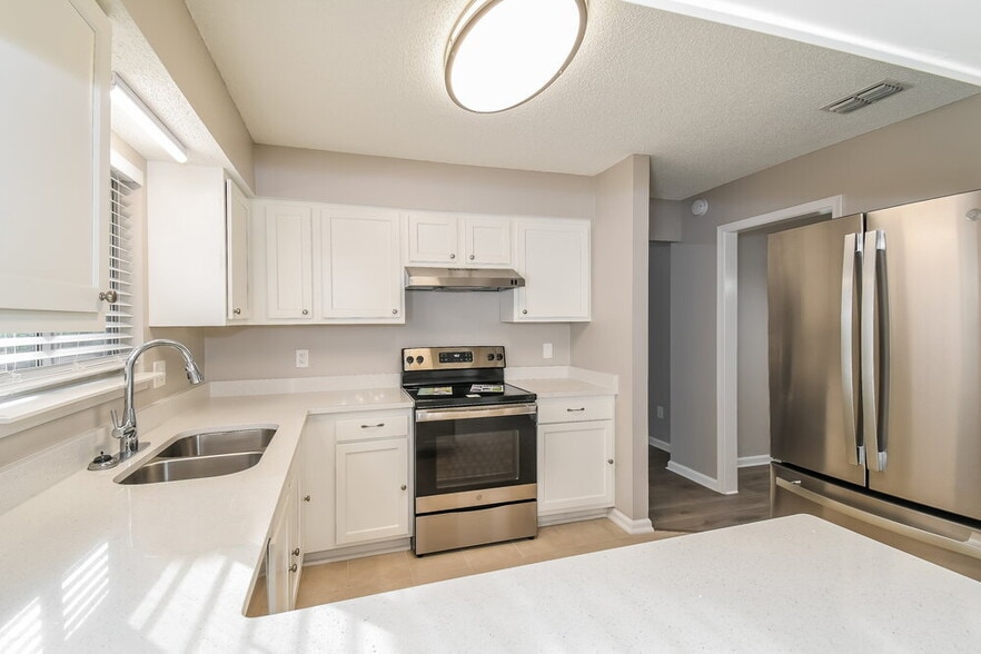 Building Photo - 4420 Palmetto Inlet W