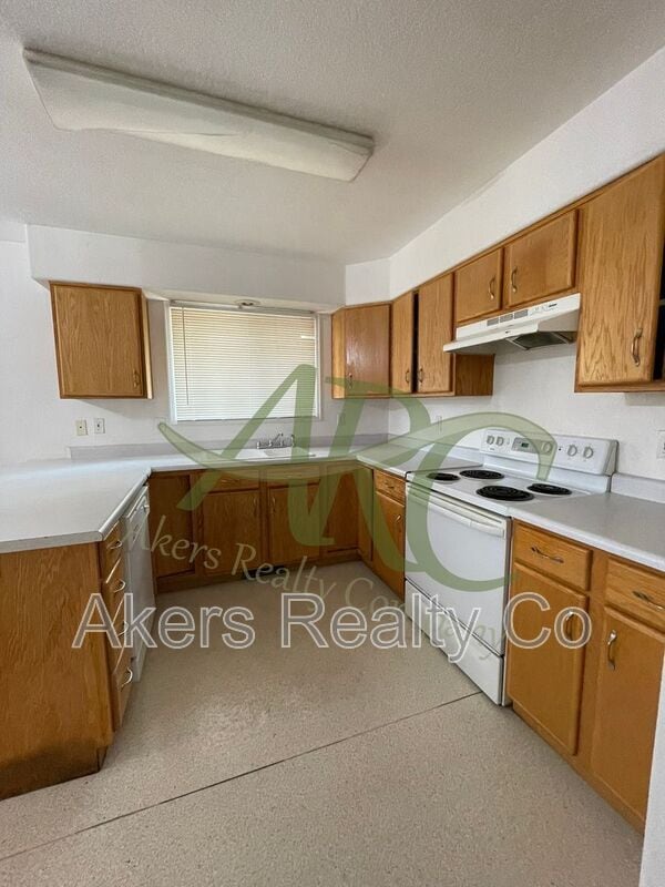 Building Photo - 2722 Poplar St
