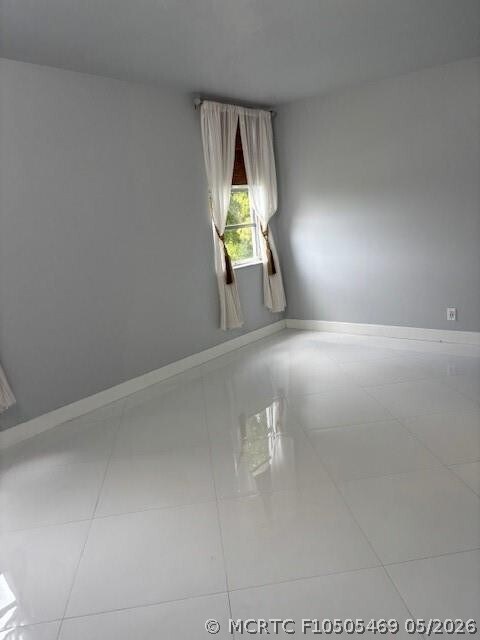 Building Photo - 1811 Sabal Palm Dr