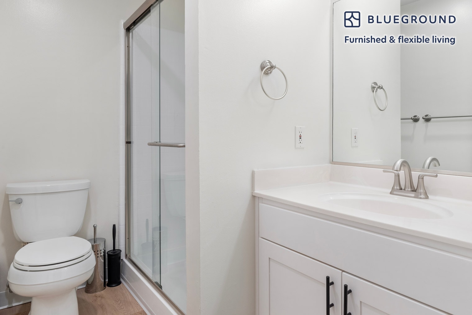 Building Photo - 141 Wellesley Cres