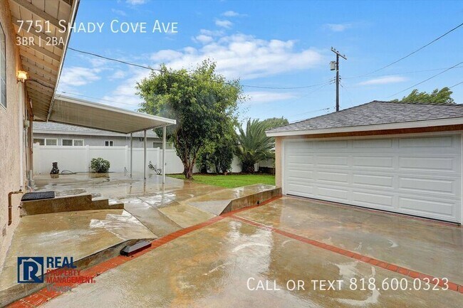 Building Photo - 7751 Shady Cove Ave