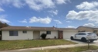 Building Photo - 1199 Via Alta