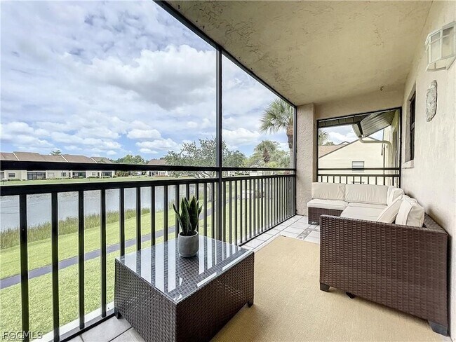 Building Photo - 8445 Charter Club Cir