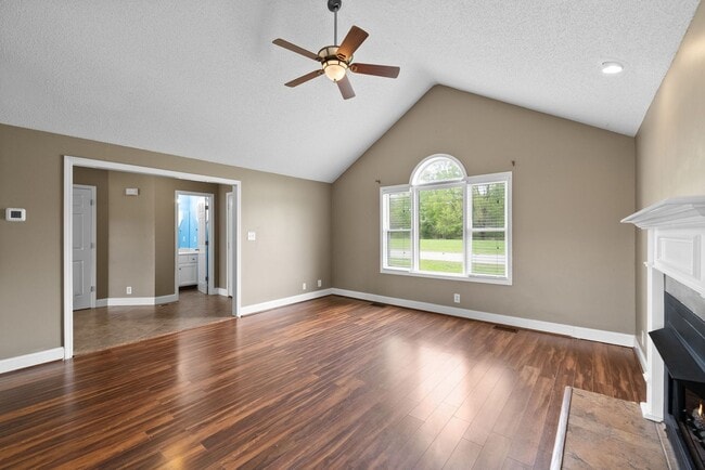 Building Photo - Pet-Friendly 3BR Home w/ 3-Car Garage, Fir...