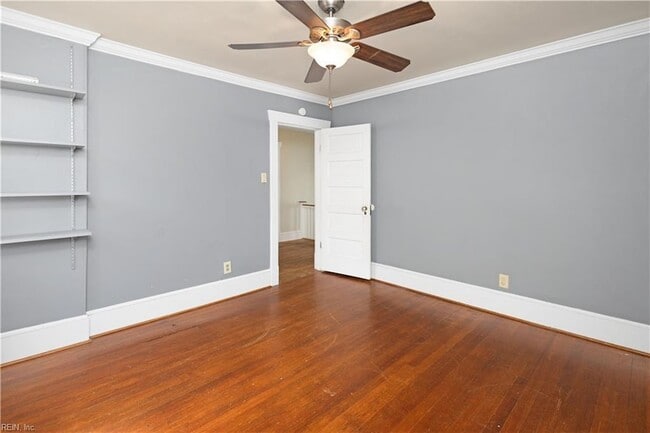 Building Photo - 4610 Newport Ave