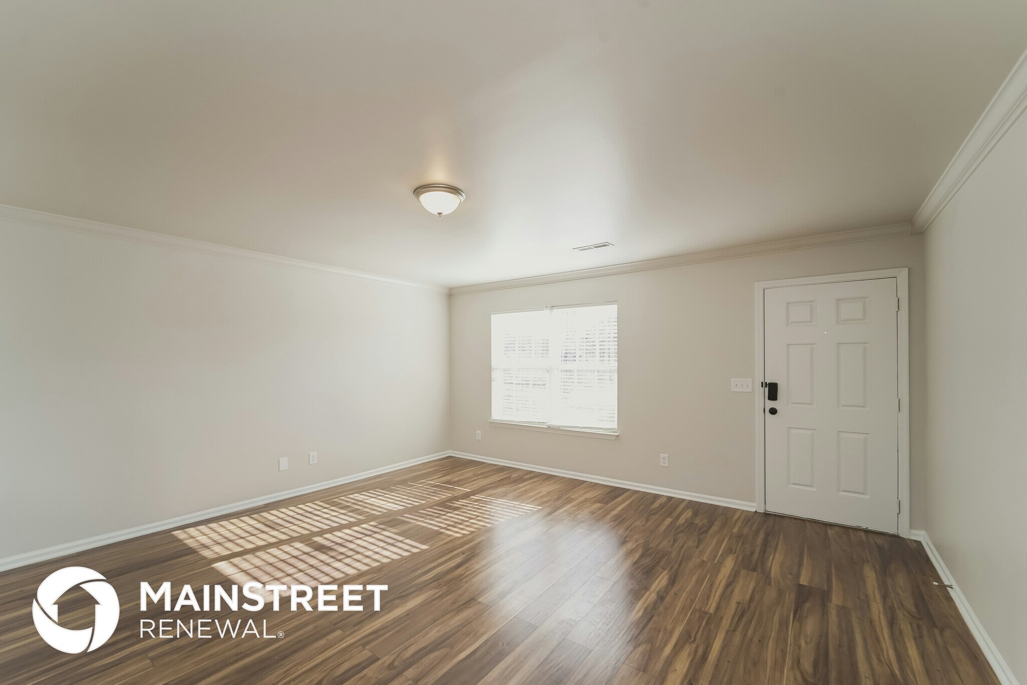 Building Photo - 13835 Circle Dr