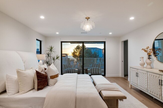 Building Photo - **FULLY FURNISHED** BRAND NEW CONSTRUCTION, MODERN SAND SECTION HOME W/ AMAZING OCEAN VIEWS, 2 LA...